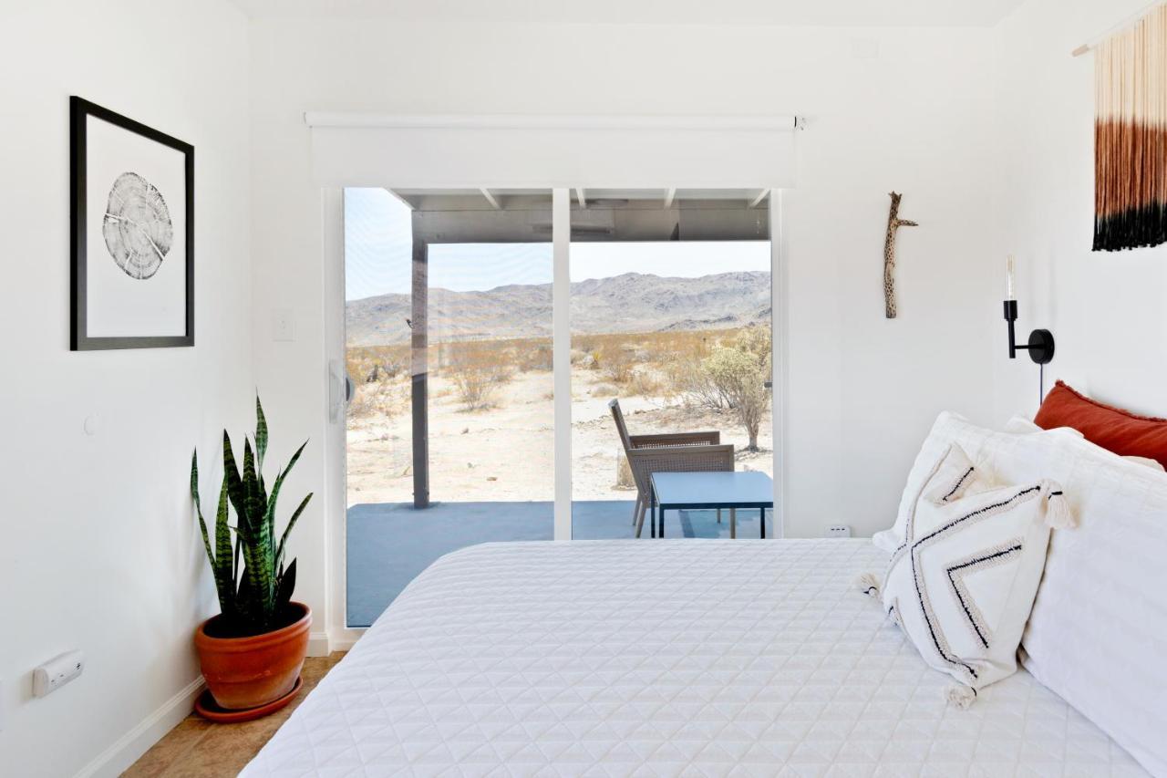 Villa 1 Minute To Joshua Tree National Park, Hot Tub, Stars, Private - The Wkndr à Twentynine Palms Extérieur photo